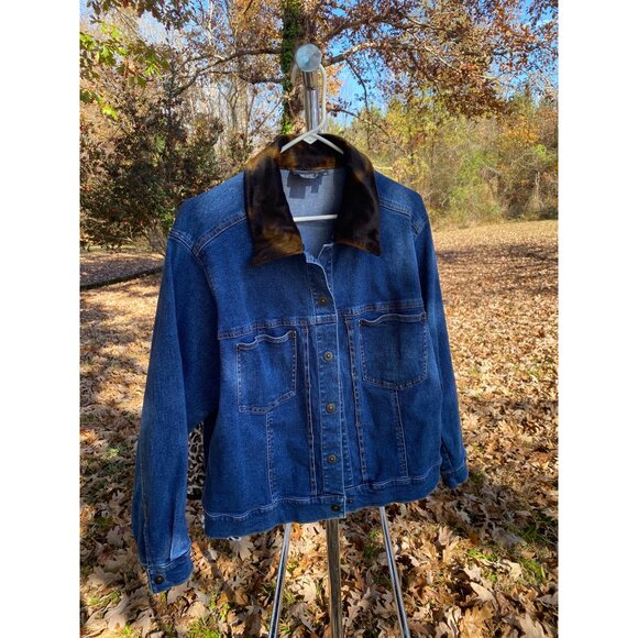 Vintage-Inspired Carole Little Women's Denim Jacket W/ Faux Fur Collar Size 16 - Picture 7 of 8